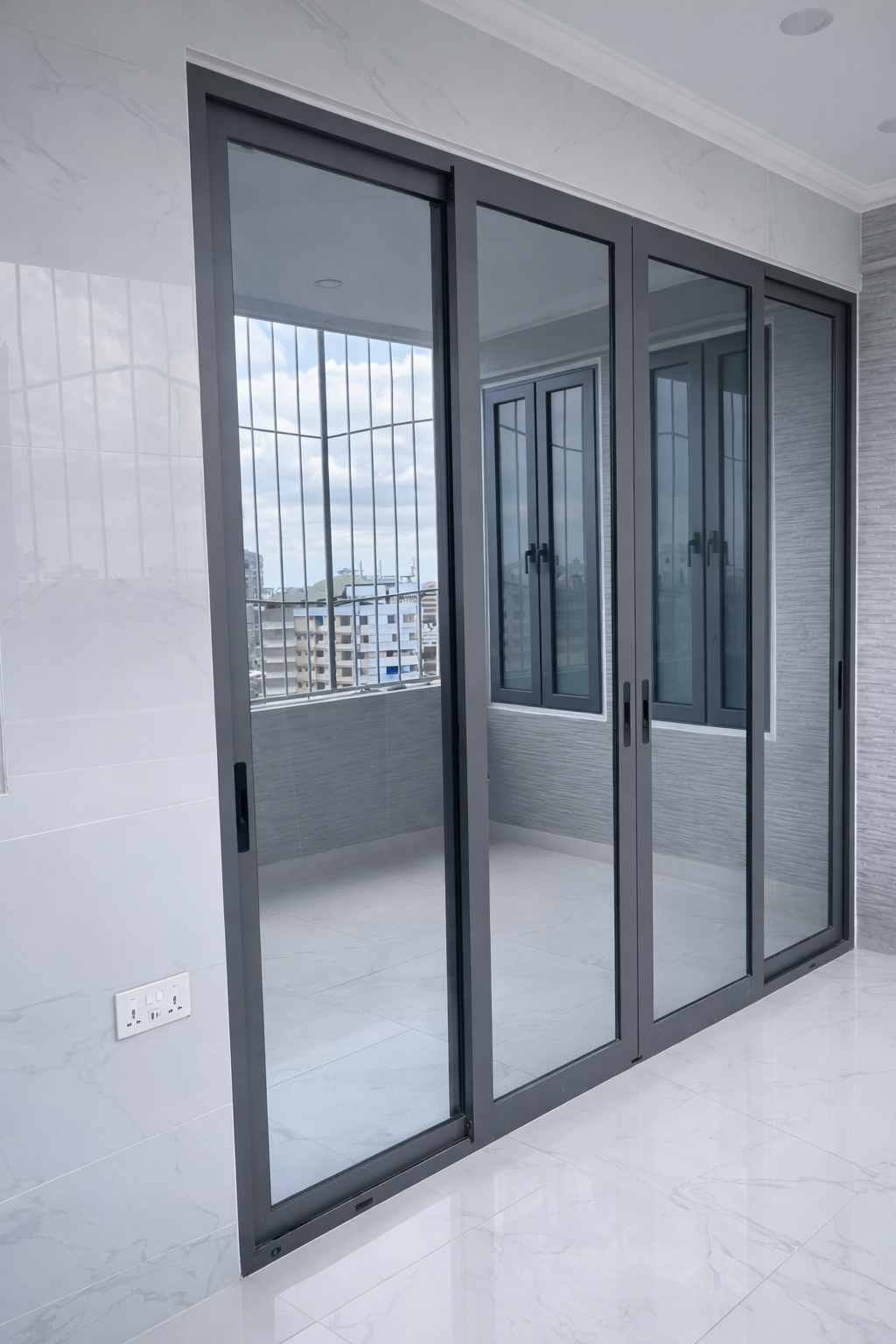 Simba - 83 Sliding Door 